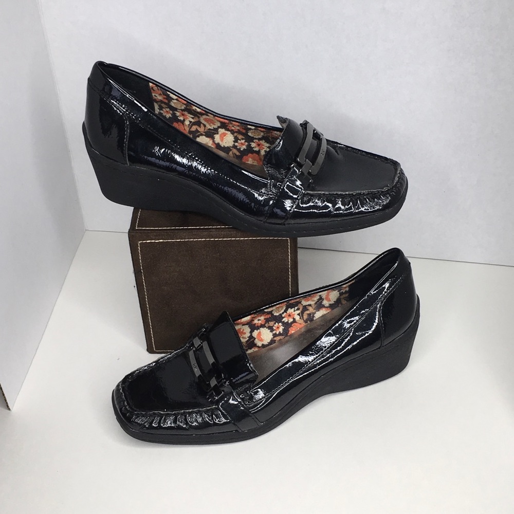 AK Anne Klein iflex Black Patten Shoes